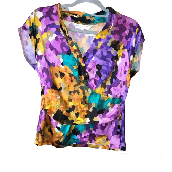 Trina Turk Silk Faux Wrap Blouse geometric‎ Abstract purple size 0 - Picture 1 of 11